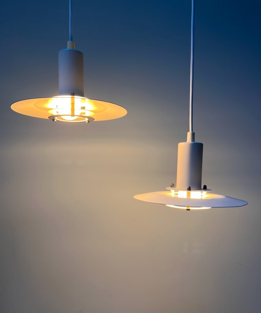 Set van 2 vintage Lyfa Model 4020 Deense design hanglampen – jaren 70/80