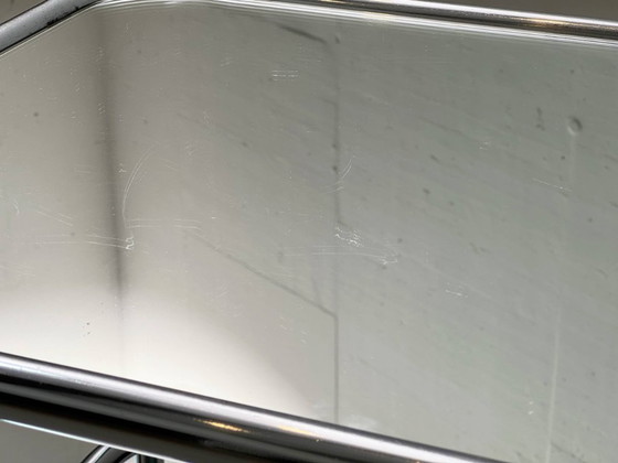 Image 1 of Tavolino Bauhaus in tubolare d'acciaio e vetro, su rotelle, anni '70.