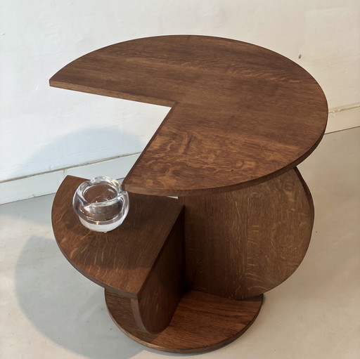 Coffee table or numbered side table