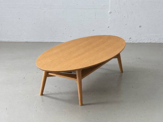 Table basse ovale Mid-Century avec étagère – Style scandinave – Tables basses, Wood (photo 8 of 12)