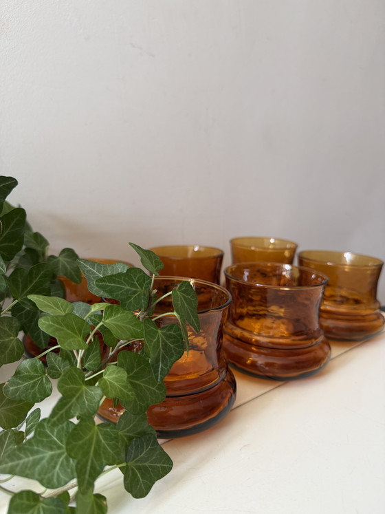Ensemble de 6 verres à eau ambrés vintage – Verres et carafes, Glass (photo 5 of 5)