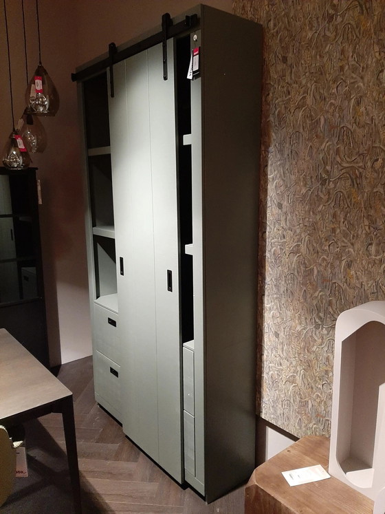 Image 1 of Mobile scorrevole in legno di recupero - Sapone