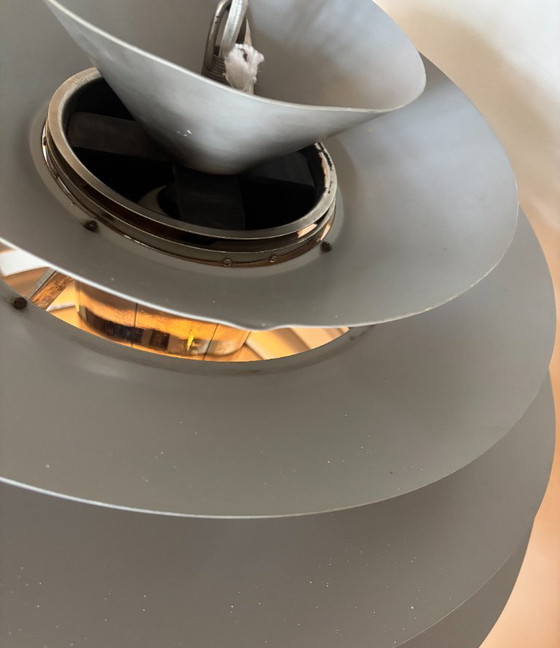 Image 1 of PH Louvre Louis Poulsen-lamp