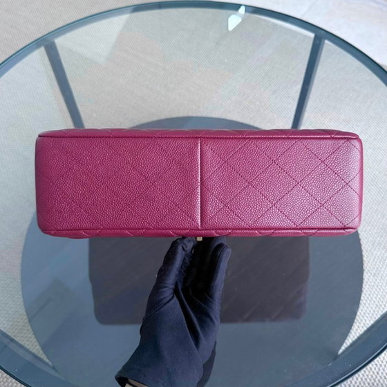Image 1 of Borsa Chanel Classic Flap Jumbo - Caviar 30CM Single Flap Trapuntata Borgogna Rosso Scuro Finiture Oro Serie 13