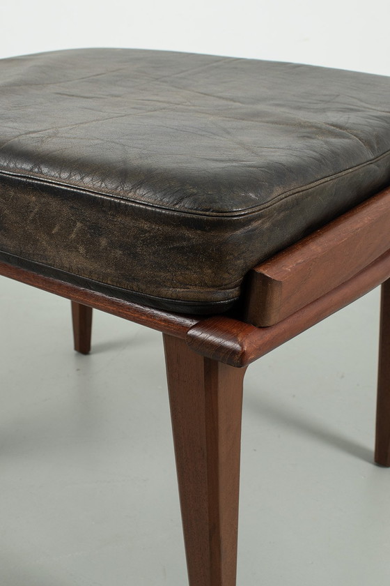 Image 1 of Vintage voetenbank