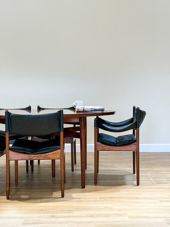 Image 1 of Table et chaises à rallonge pour salle à manger (par Kristian Solmer Vedel)