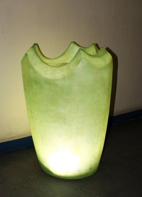 Image 1 of Page 1 Set of 3 giant sculptural vases – Fiberglass – Unique piece