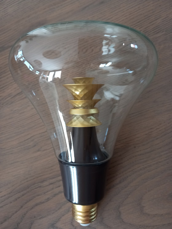 Image 1 of 2 Lampade Plumen 003