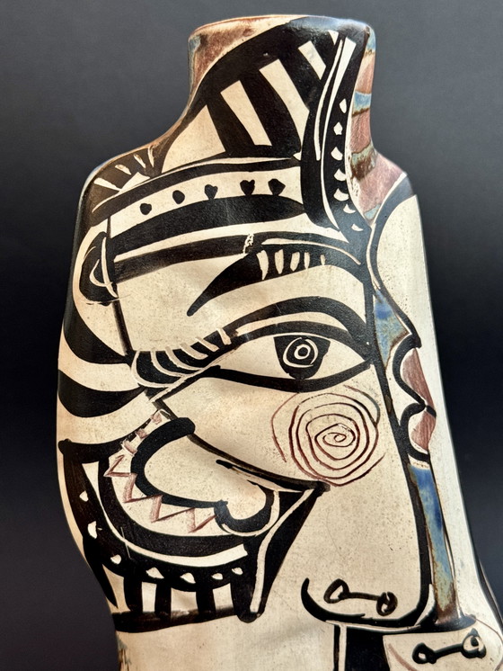 Image 1 of Precioso jarrón de cerámica de mediados de siglo de estilo picassiano