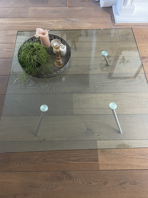 Table basse en verre. Maupertuus/Henk vos