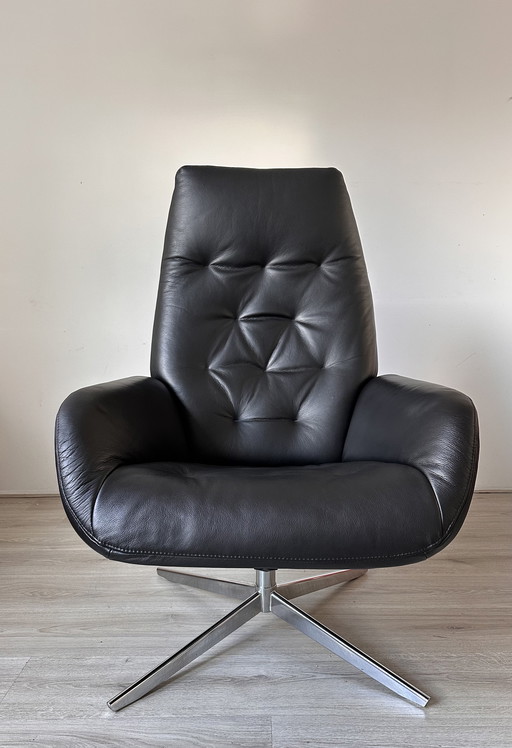 Montel designer armchair