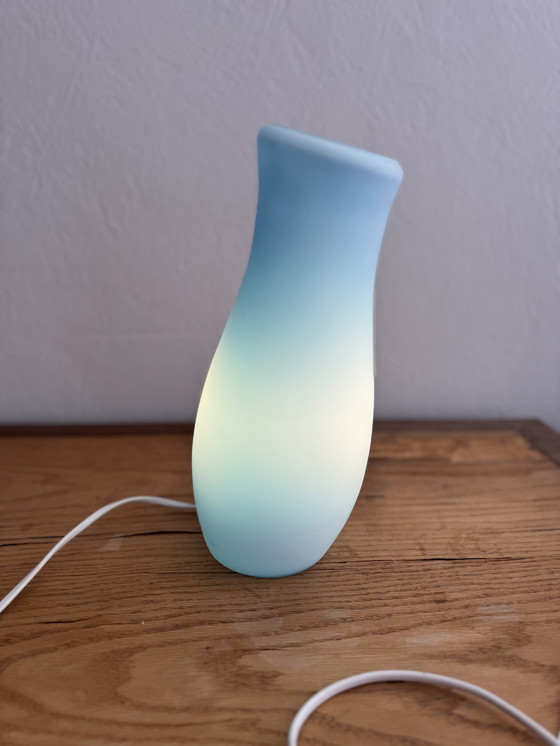 Image 1 of Lampe de table vintage Mylonit IKEA bleue
