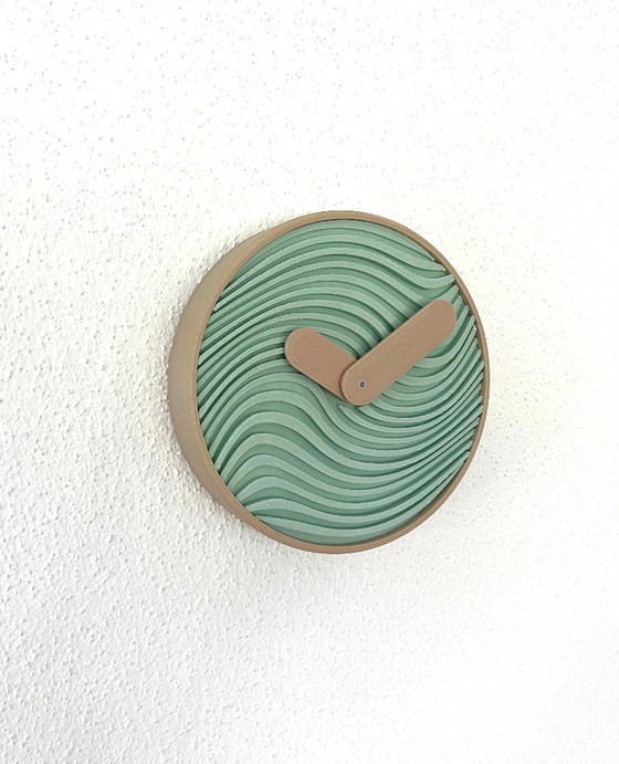 "Wilderness" Scandinavian Design Clockwork - Sustainable Material - 2026, LL, Beige (photo 3 of 8)