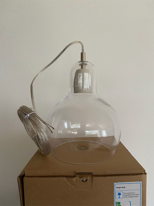 Lampe suspendue à méga ampoule SR2 - &Tradition