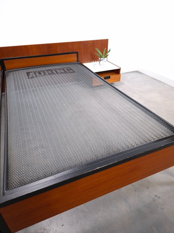 Double bed Japanese Series Cees Braakman for Pastoe and Auping with nightstands – Metal (photo 13 of 20)