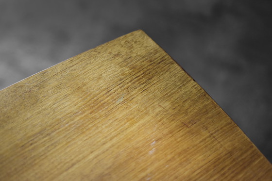 Image 1 of Table basse scandinave vintage en bois de cerisier avec étagère tissée, Mid Century Modern, 1960s