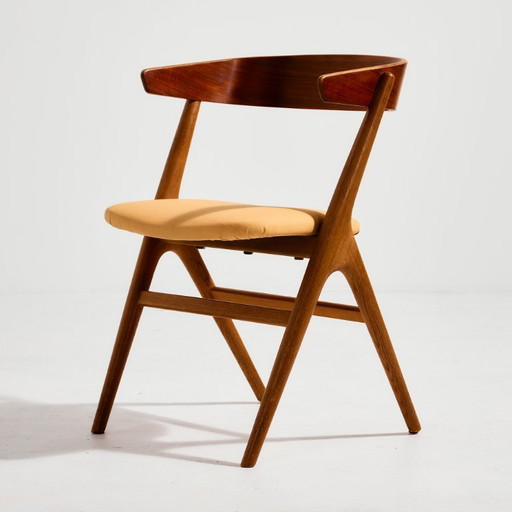 MK10685 No. 9 teak dining chair by Helge Sibast for Sibast Møbler