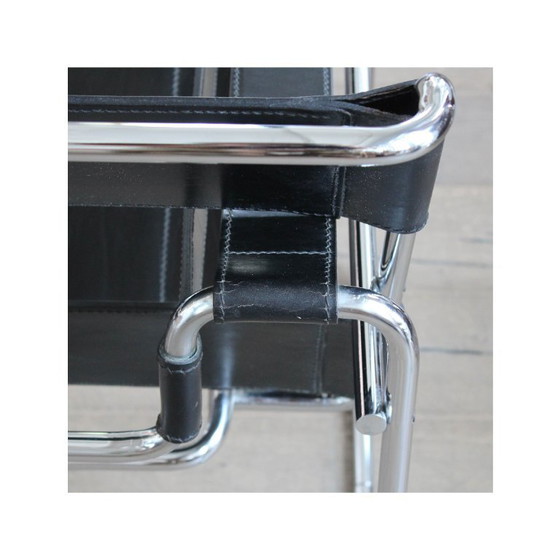 Image 1 of Chaise Wassily