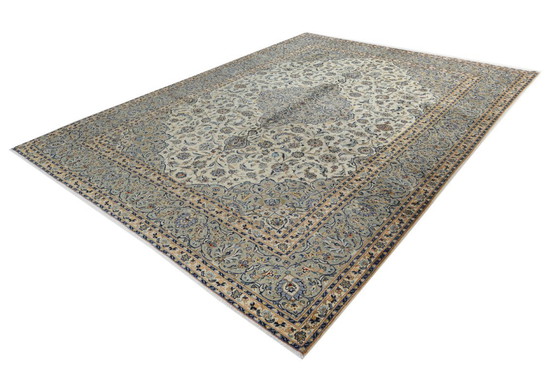 Image 1 of Perzisch tapijt Kashan, gesigneerd, 4,20 x 3,15 cm, Oosters tapijt, fijn, nr. 24607