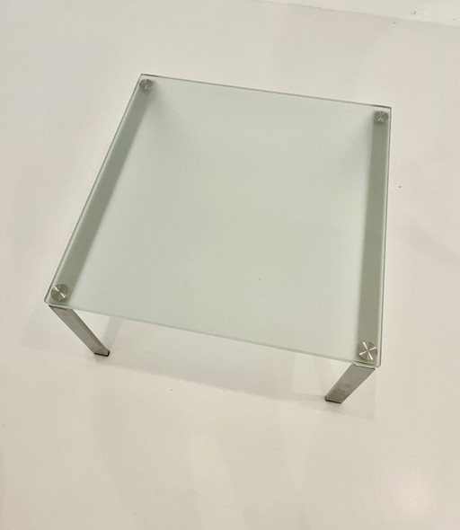 Glass table (high quality)