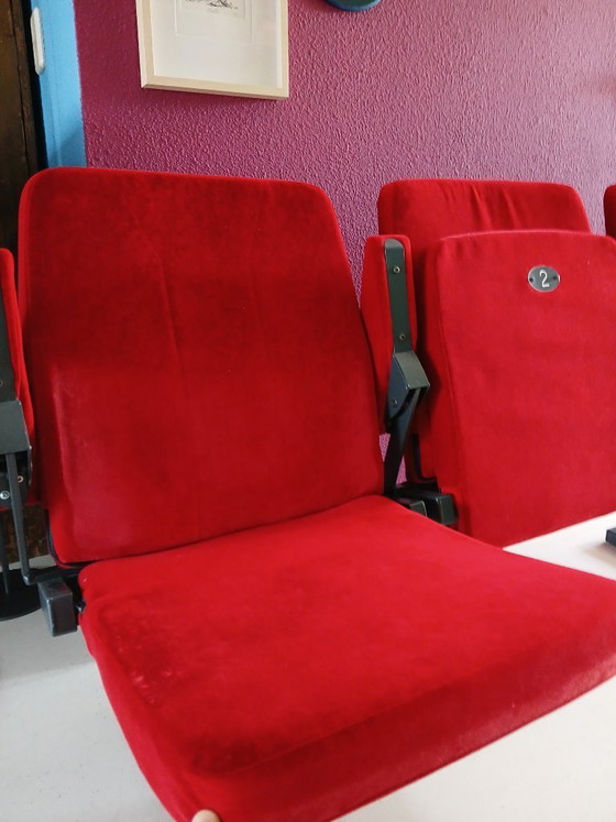 Image 1 of Asientos de teatro