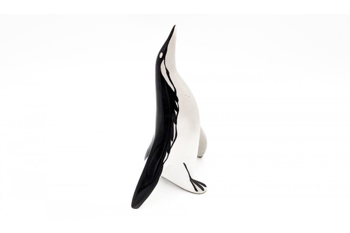 Porcelain penguin figurine by Wałbrzych, designed by Mieczysław Naruszewicz, 1960s.