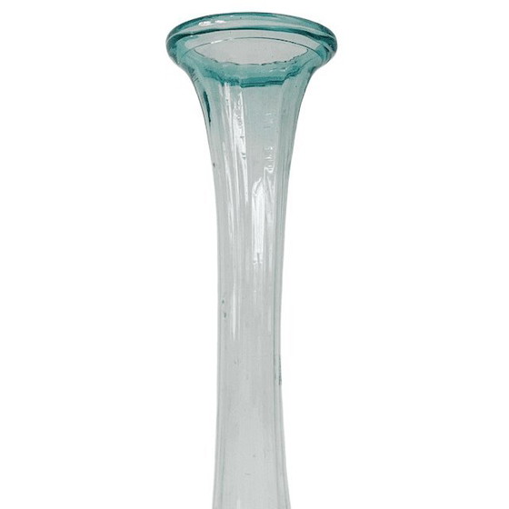 Image 1 of Vase vintage XL fait main en cristal artisanal bleu colombien, en verre recyclé des années 1950
