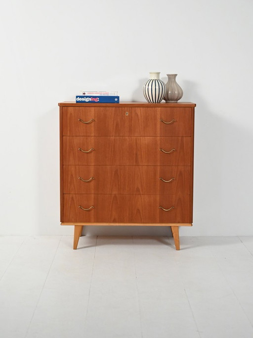 Cómoda escandinava de teca de la década de 1950