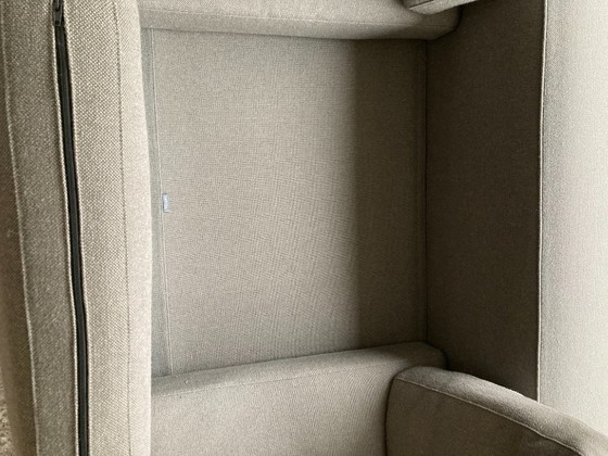 Image 1 of Sofá de tres plazas "Sherman" de Minotti, recientemente retapizado con Kvadrat Hallingdal