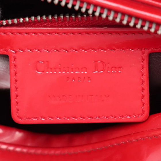 Lady Dior Mediana roja de charol – Christian Dior, Bolsos de mano, Cuero (photo 9 of 15)