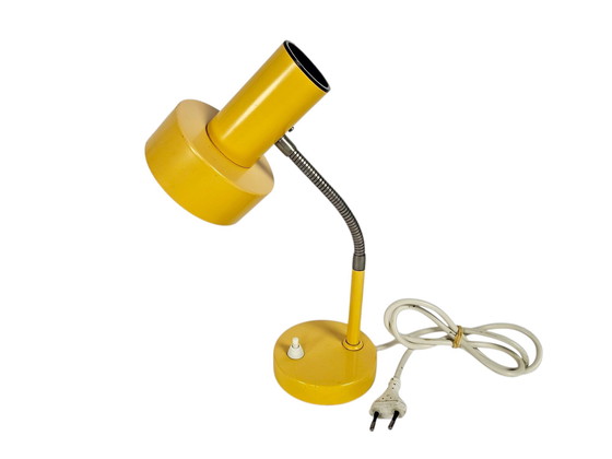 Image 1 of Herda - Hala Zeist style - lampada da tavolo - lampada da tavolo - giallo ocra - collo flessibile - anni '60