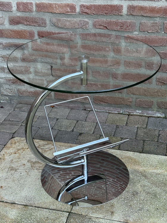 Image 1 of Tavolino KOKOON | 🇩🇪 Anni '80 | Un elemento d'arredo senza tempo in cromo e vetro