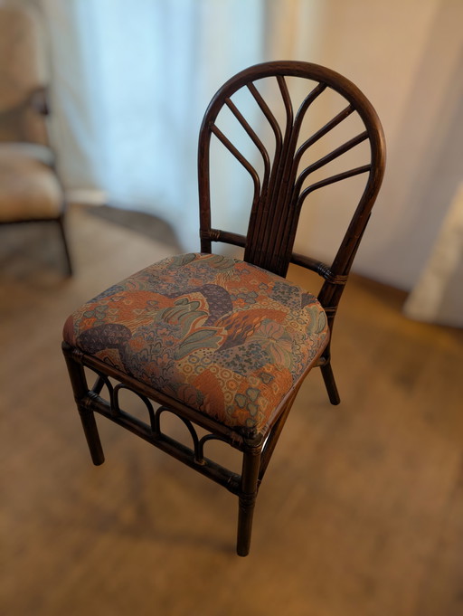 Belle chaise en rotin