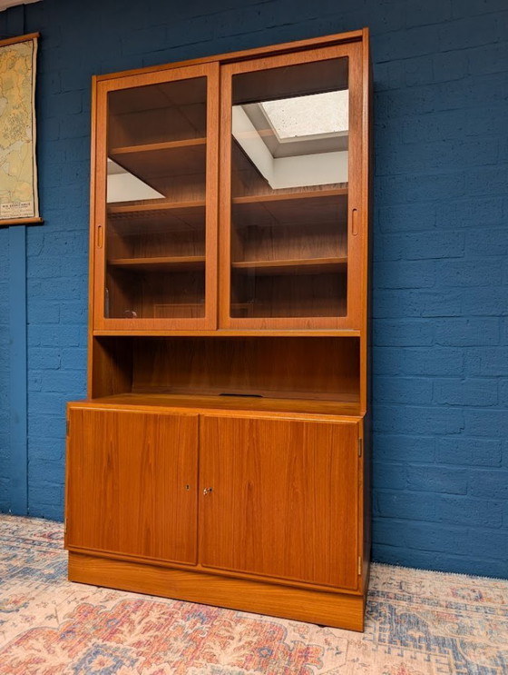 Image 1 of Vintage display cabinet from the 1960s, Danish design, Hundevad