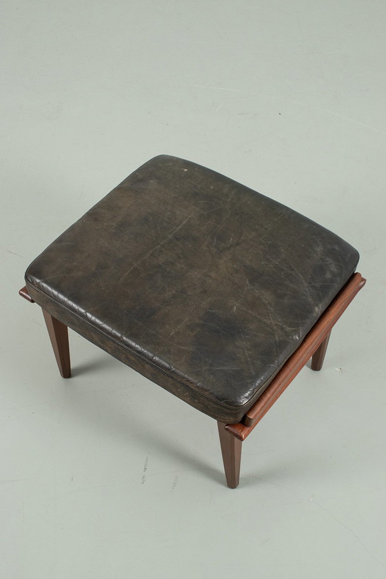 Image 1 of Vintage voetenbank