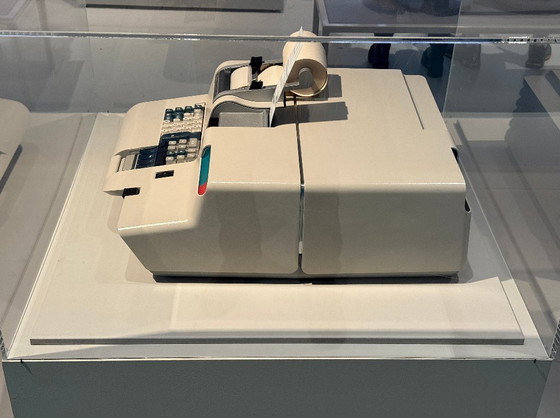 Image 1 of ORDENADOR DE SOBREMESA Mario Bellini 'Programma 101' Olivetti 1965