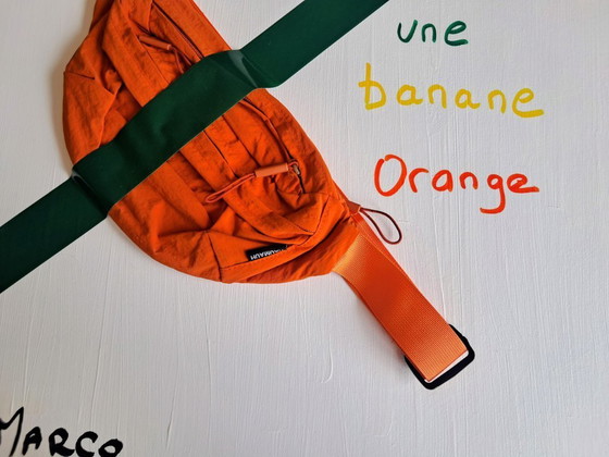 Image 1 of Enzo SAN MARCO – Dies ist eine orange Banane – Gemälde des Künstlers