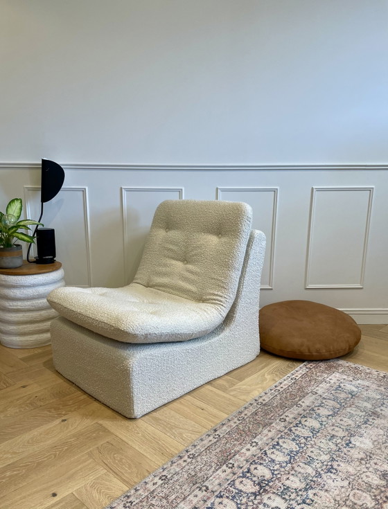 Image 1 of Chaise longue vintage - tessuto bouclé ecrù - anni '70