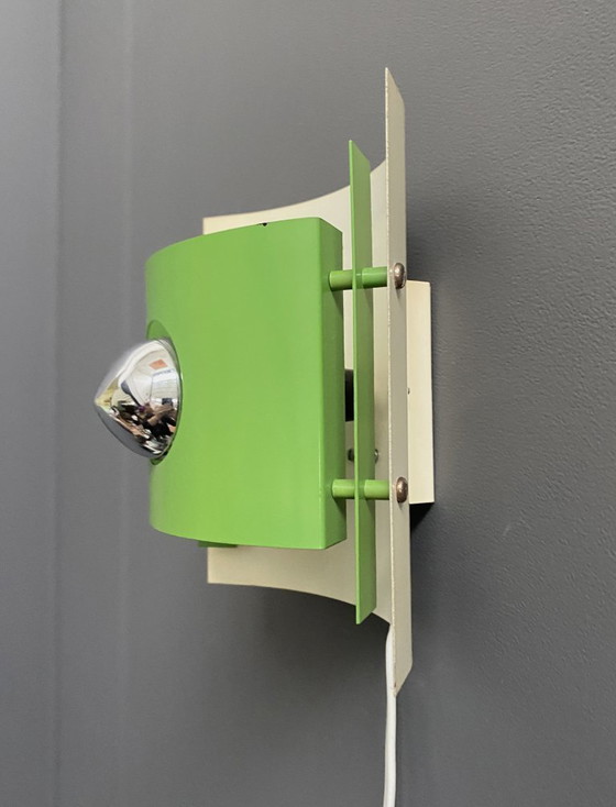 Image 1 of Applique murale Anvia Holland en métal vert, style années 1970, ère spatiale