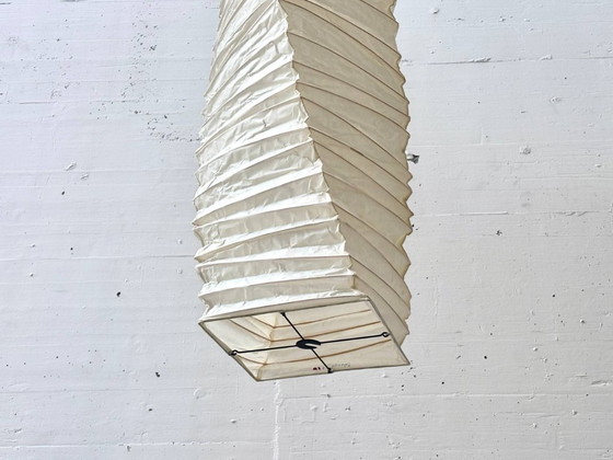 Image 1 of Akari J1 pendant lamp by Isamu Noguchi for Ozeki, Japan, 1970s