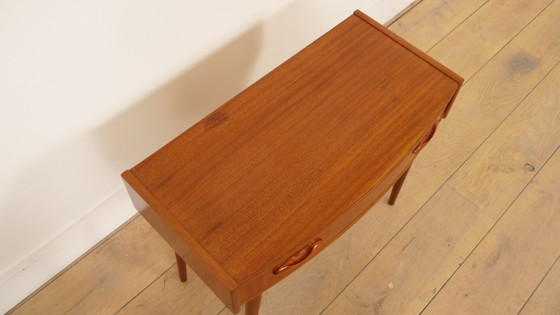 Tavolino vintage in teak con cassetto – Comodini | Anni '60 – Wood (photo 5 of 10)