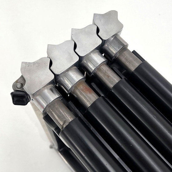 Image 1 of Zwarte Plana opklaptafel van Giancarlo Piretti voor Castelli, jaren 70