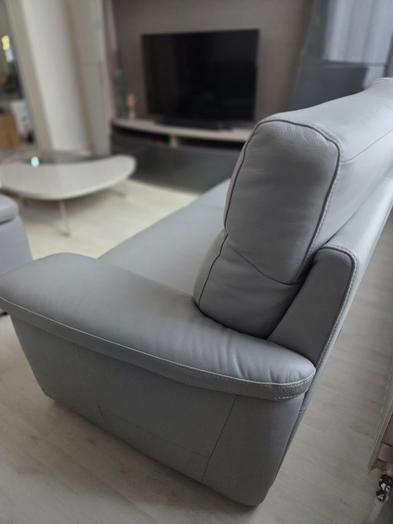 Divani Natuzzi - Grigio chiaro - 3 posti + 2 posti relax – Zona salotto, Leather (photo 3 of 10)