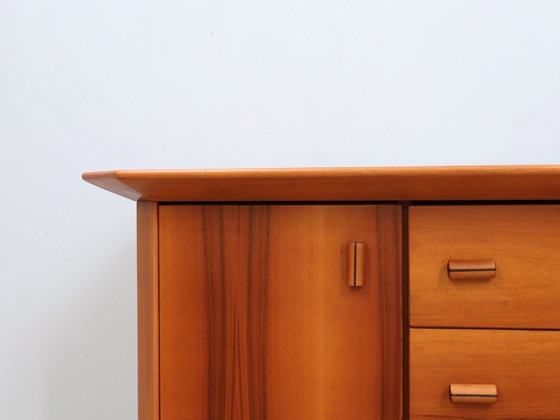 Image 1 of Italiaans design uit de jaren 70, brutalistisch-modernistisch geometrisch dressoir