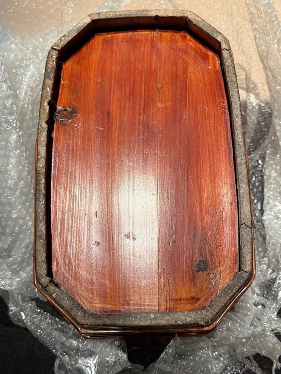 Image 1 of Auténtico cofre nupcial chino, antiguo.