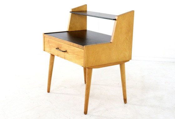 Image 1 of Ensemble de 2 tables de chevet Everest vintage