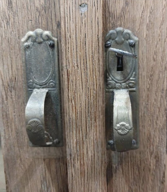 Image 1 of Antique Art Deco display cabinet from the 1930s