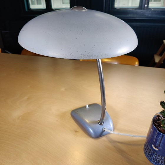 Image 1 of Magnifique lampe de bureau Bauhaus des années 1950, milieu de siècle