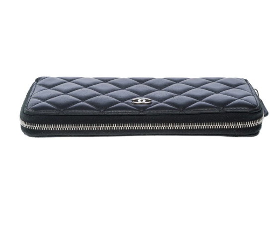 Image 1 of Accessorio CHANEL in cuoio nero - 101512