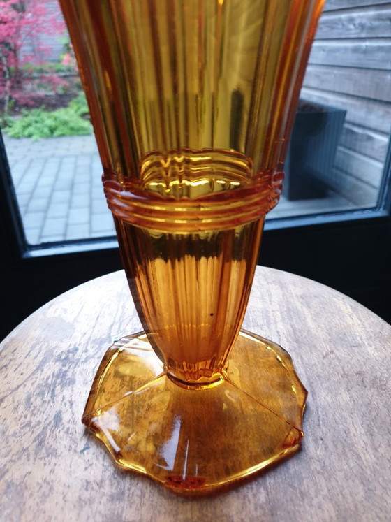 Image 1 of Art Deco vaas